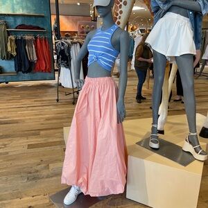 Anthropologie pink bubble maxi skirt SOLD OUT. Dress up or down this is it!!!